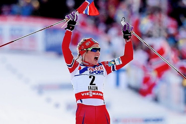Норвежката Терезе Йохауг спечели титлата в масовия старт на 30