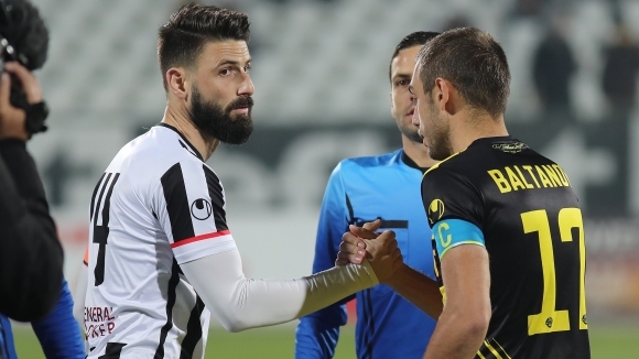 Атакуващият футболист на Локомотив Пловдив Димитър Илиев сподели първите си