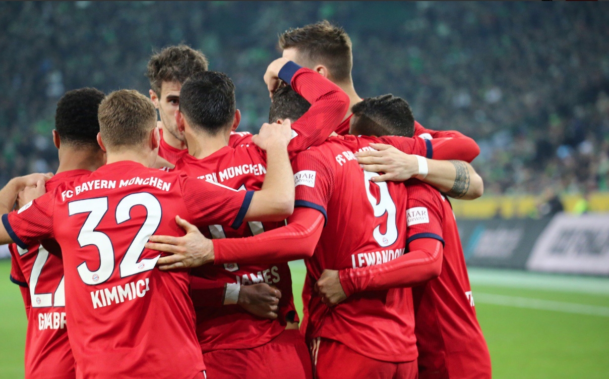 Борусия Мьонхенгладбах приема Байерн Мюнхен в дербито от 24 ия кръг