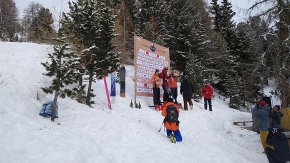 Божана Чалъкова спечели състезанието First Track в категория сноуборд жени
