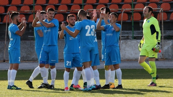 Отборът на Пирин Разлог победи с 2 1 Велбъжд Кюстендил в