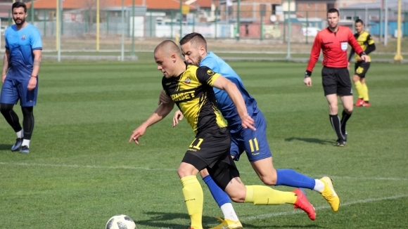 Ботев (Пловдив) се наложи с 2:0 над Марица (Пловдив) в