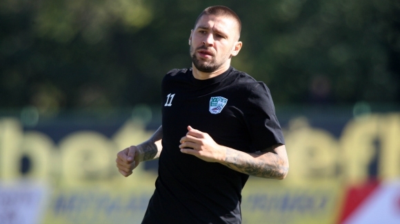 Иван Бандаловски може да не подпише нов договор с Берое