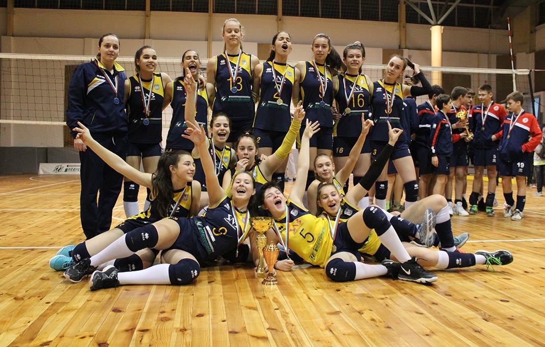 Отборът на Марица Пловдив за момичета до 15 години спечели Пролетния