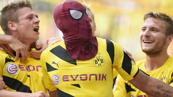 Голмайсторът на Арсенал Пиер Емерик Обамеянг планира да отпразнува с нова