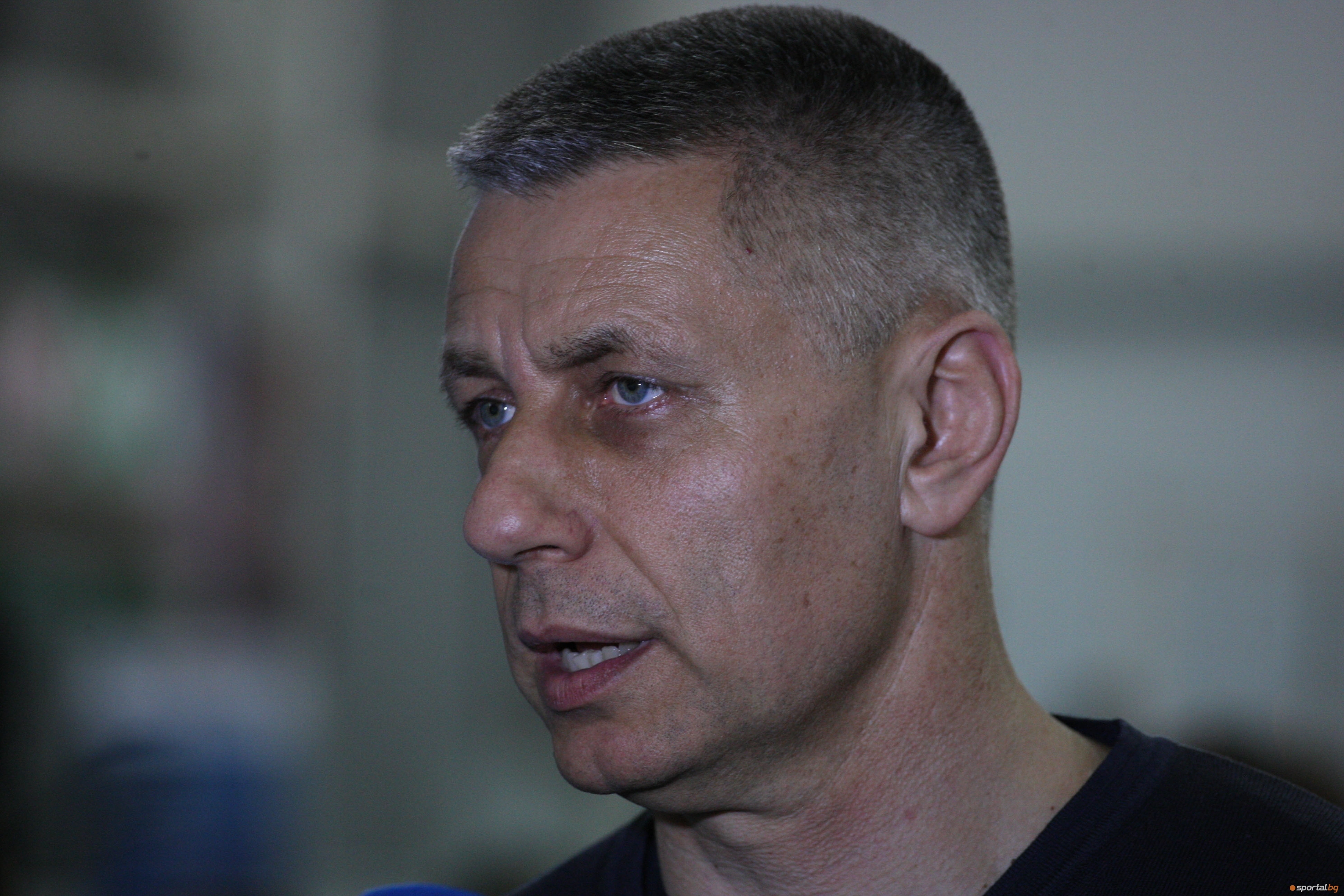 Волейболната легенда Радостин Стойчев се включа в благотворителния приятели мач