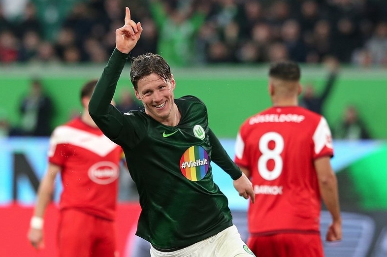 Волфсбург отнесе Фортуна Дюселдорф с 5 2 в среща от 26 ия