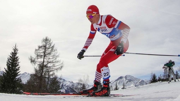 Руският скиор Александър Болшунов спечели старта на 15 километра свободен
