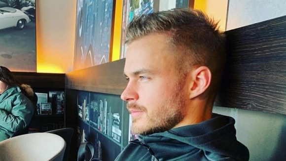 Възстановяването на исландския централен бранител на Левски Холмар Ейолфсон върви