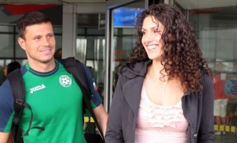 Българският национал Васил Божиков и волейболистката Ева Янева вече не