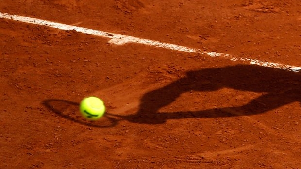 Френската полиция разпита още седем местни тенисисти по разрастващия се