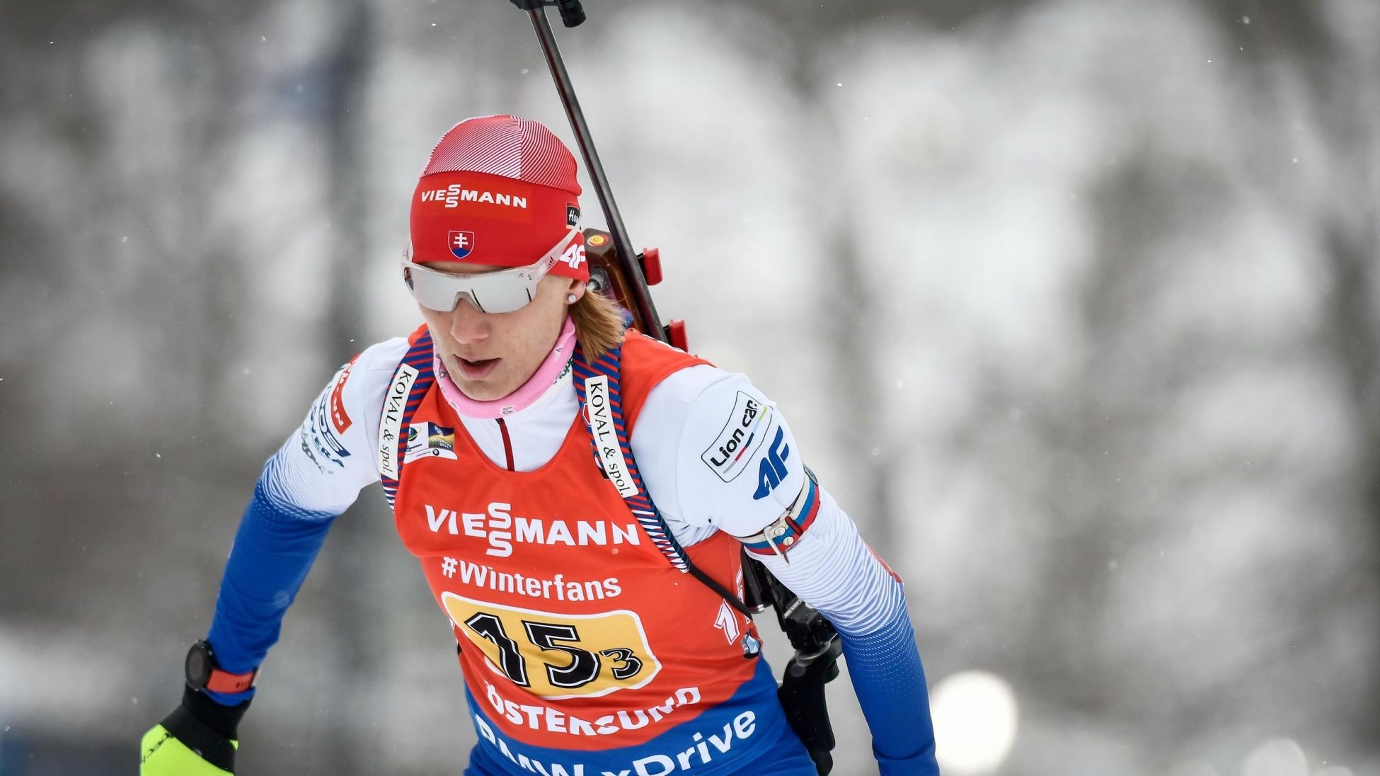 Анастасия Кузмина спечели спринта на 7 5 километра в Осло Холменколен и