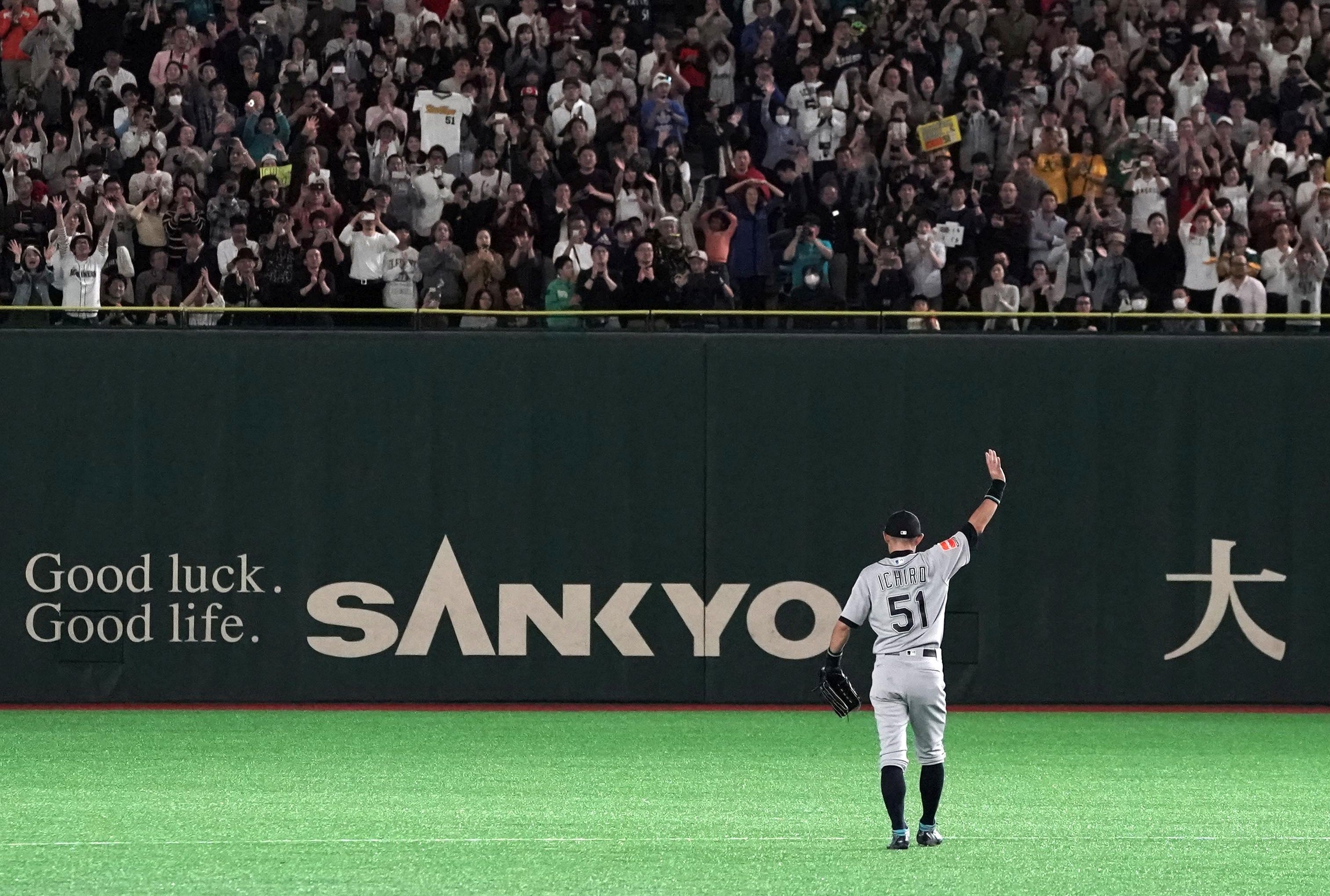 Ичиро Сузуки каза край на своята историческа бейзболна кариера Очаквано