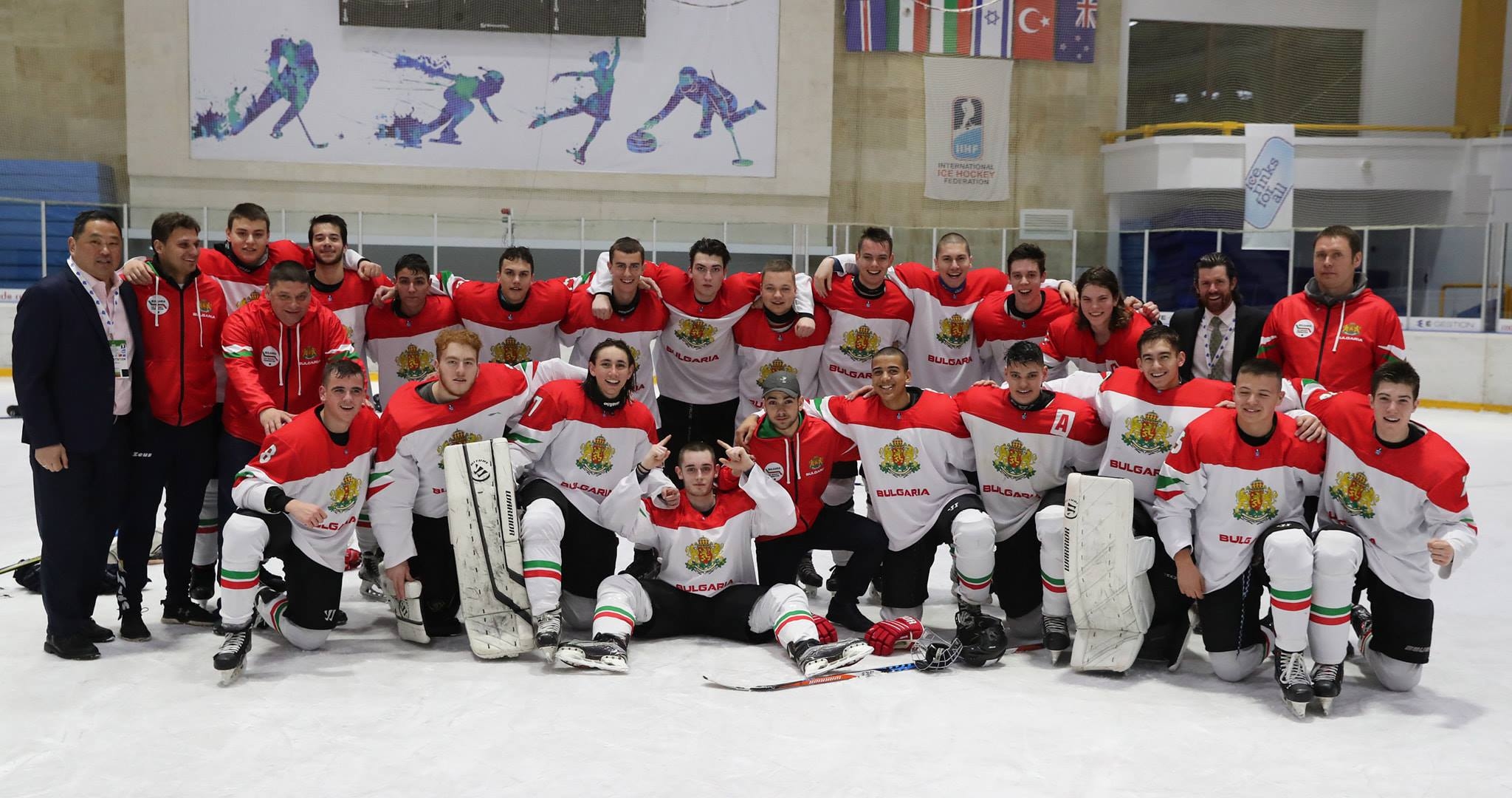Невероятно начало на световното първенство по хокей на лед за