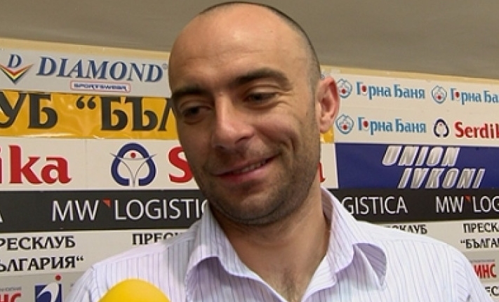 Бившият футболист на Левски Саша Симонович е новият треньор на