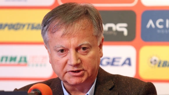 Един от собствениците на ЦСКА София Юлиян Инджов се оттелгля