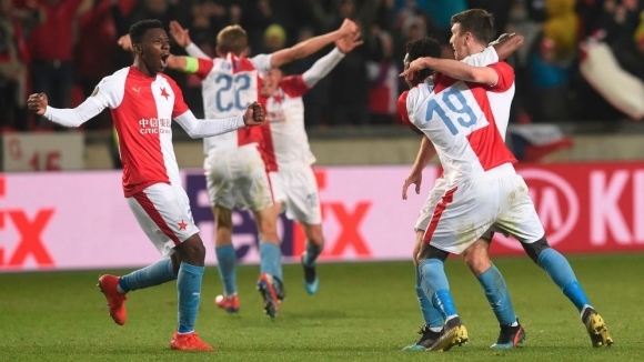 Славия Прага ще обжалва наказанието от УЕФА да затвори сектор