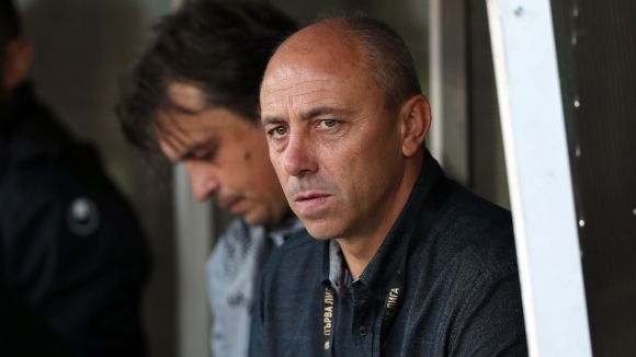 Наставникът на Черно море Илиан Илиев се надява отборът му