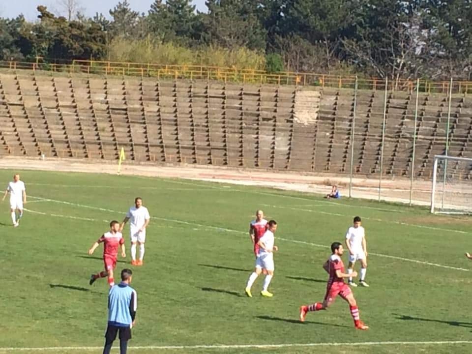 Лидерът на Северозападната Трета лига Спартак Плевен се наложи с