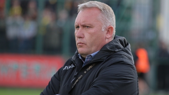 Треньорът на Ботев Пловдив Николай Киров призна че късметът и