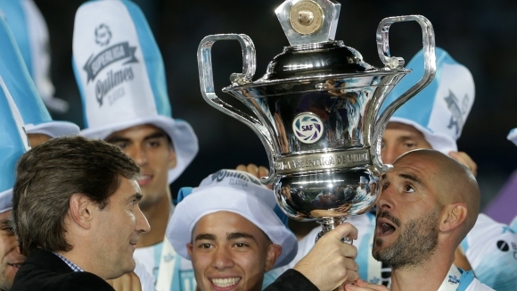 Новият шампион на Аржентина Расинг Клуб отпразнува с грандиозно шоу