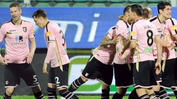 Отборът на Палермо постигна минимална победа с 1 0 в дербито