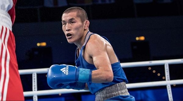 Руската федерация по бокс наказа бронзовия медалист от световното първенство