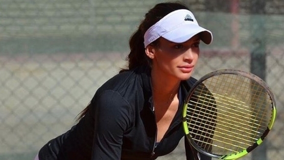 След успешното си начало на сингъл Ани Вангелова записа победа