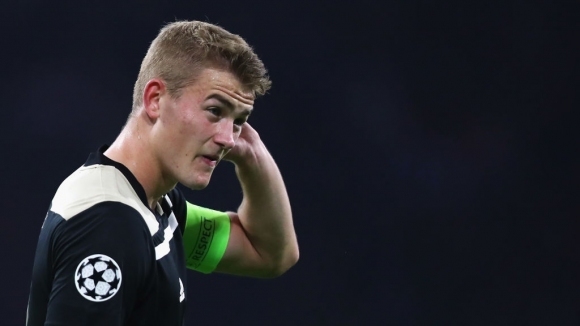 Старши треньорът на Аякс Ерик тен Хаг е убеден че