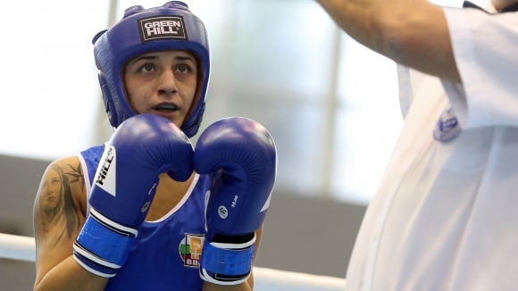 Българските боксьорки постигнаха две победи в първия ден на 57-ия