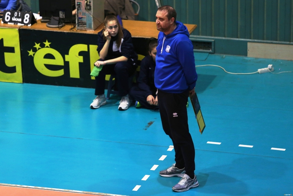 Треньорът на женския волейболен отбор на Марица Пловдив Иван Петков