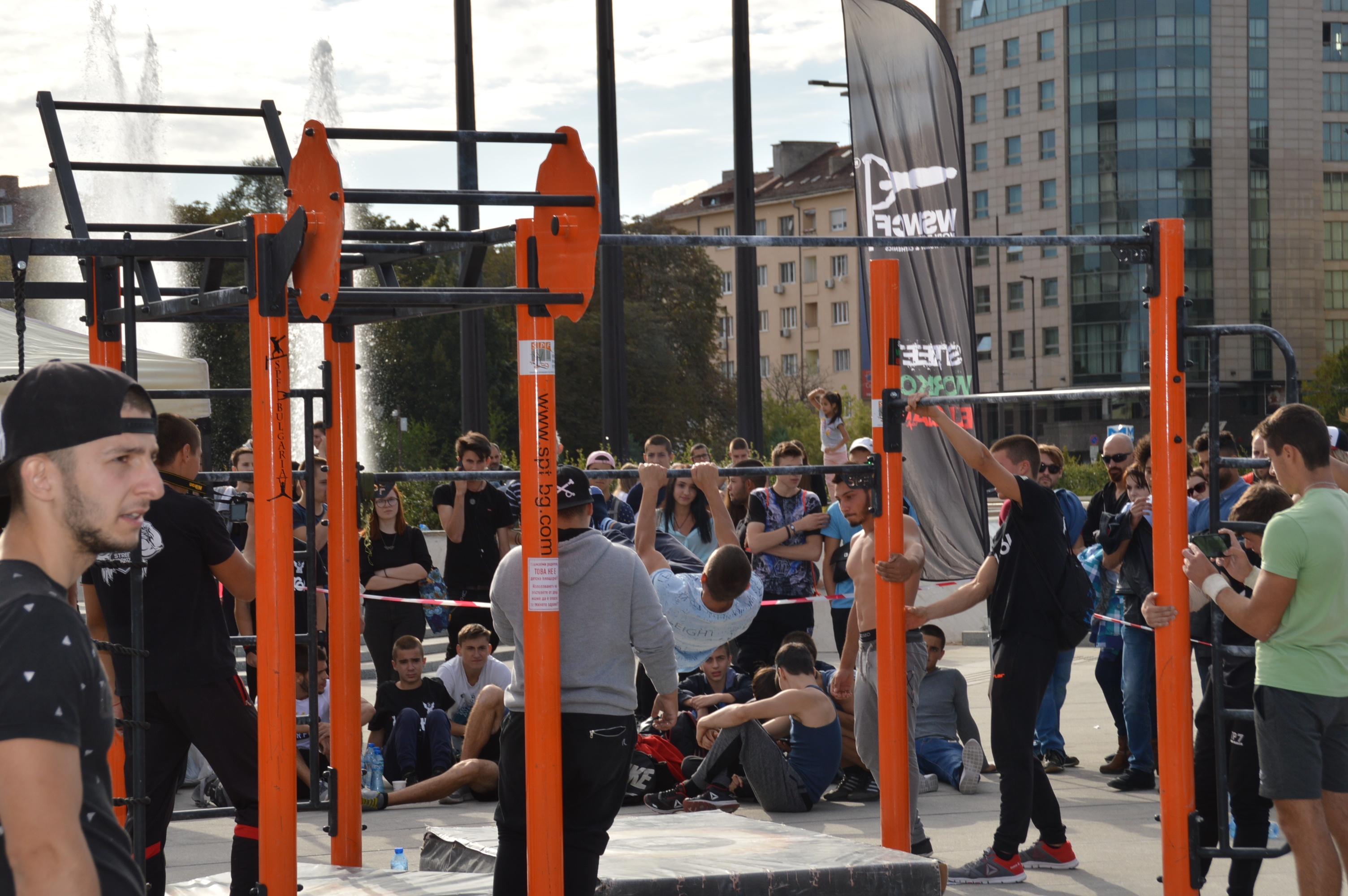 Първи фестивал по паркур фри рън стрийт фитнес и