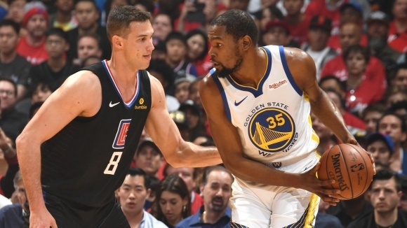 Кевин Дюрант реализира 38 точки и помогна на защитаващия титлата