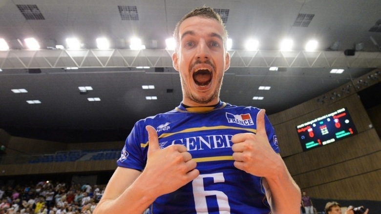 Капитанът на френския национален тим Бенжамен Тонюти стана баща