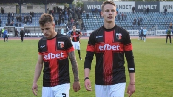 Те са млади целеустремени и амбициозни За тях футболът е