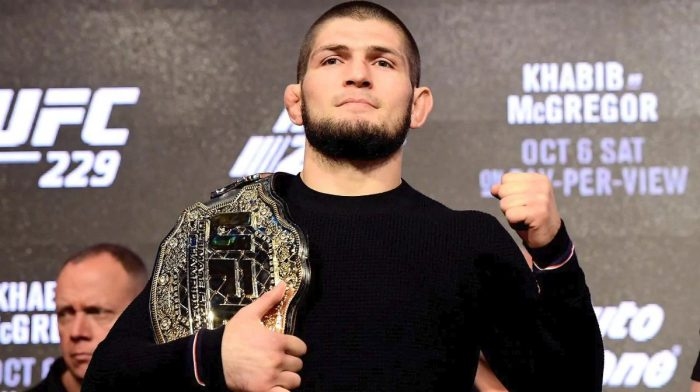 Шампионът на UFC в лека категория Хабиб Нурмагомедов ще се