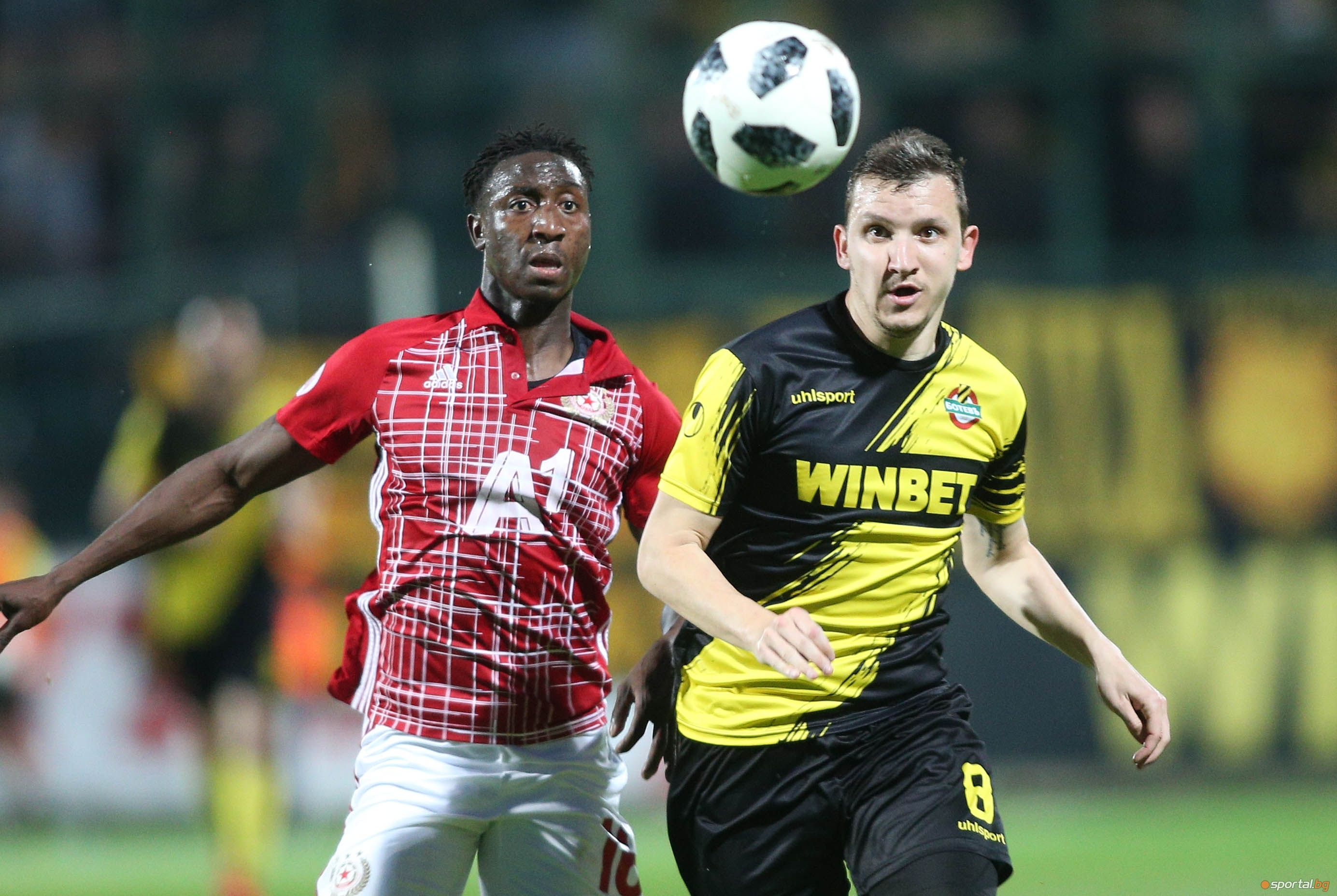 Звездата на Ботев Пловдив Тодор Неделев е подписал предварителен договор