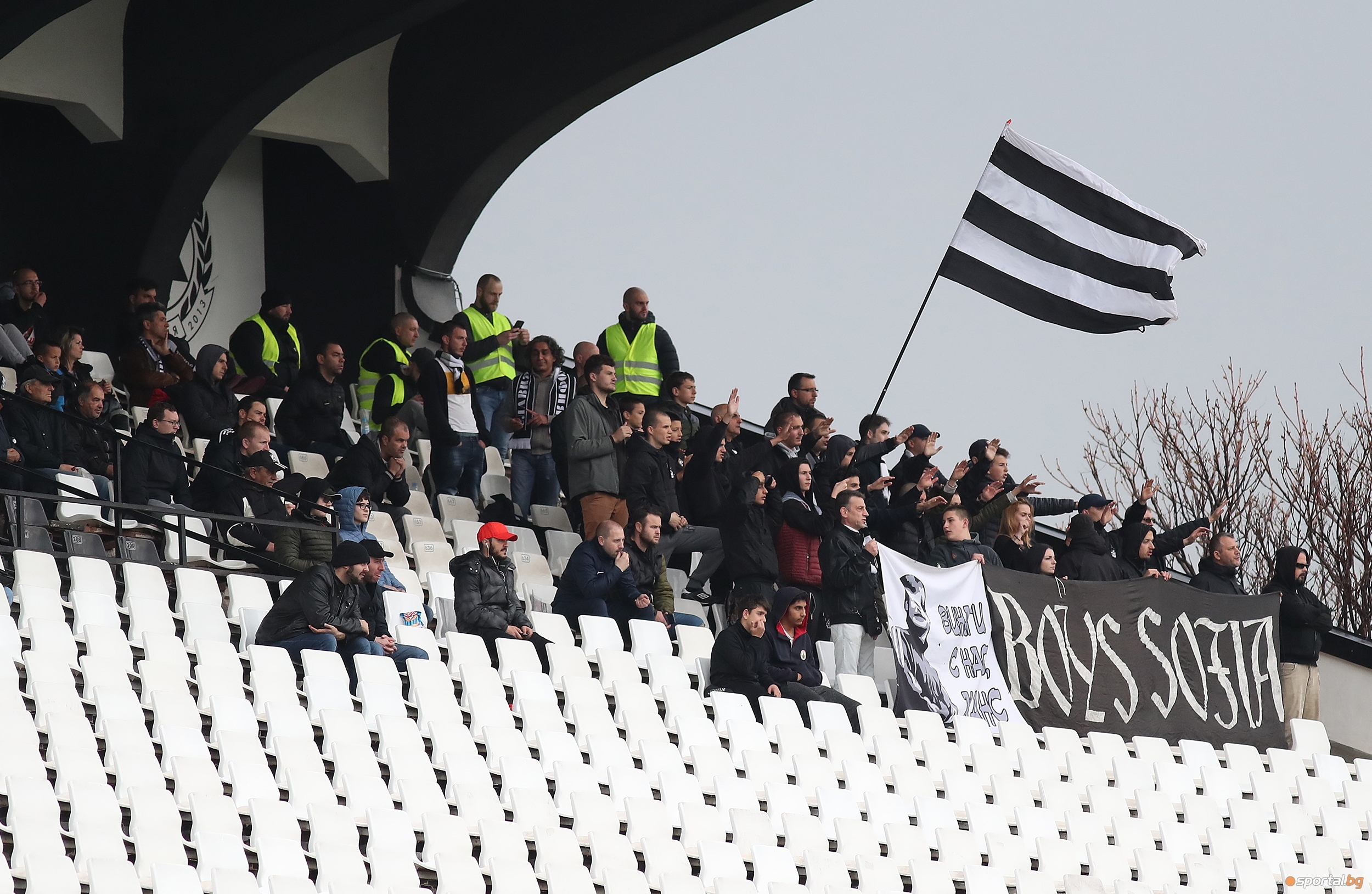 Билетите за мача на Славия срещу Ботев Враца ще бъдат