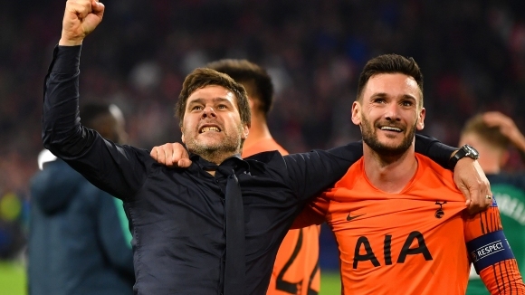 Треньорът на Тотнъм Маурисио Почетино показа много емоции след успеха