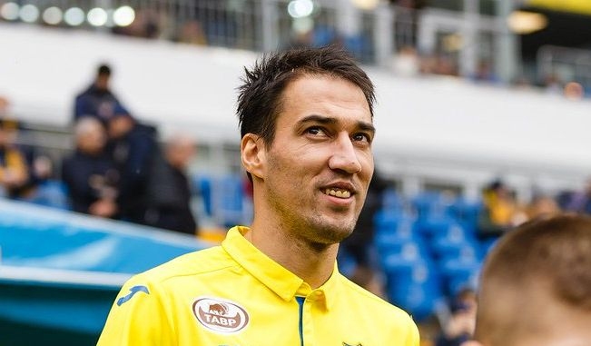 Националът Ивелин Попов не взе участие в гостуването на Ростов