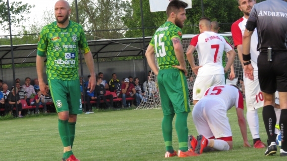 Отборът на Добруджа изпадна от Втора лига два кръга преди