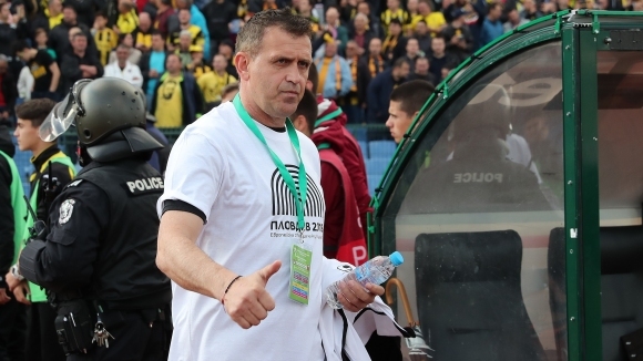 Треньорът на Локомотив (Пловдив) Бруно Акрапович е поискал от боса