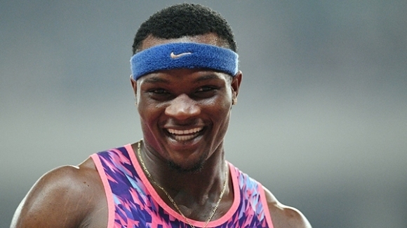 Световният и олимпийски шампион на 110 метра с препятствия Омар