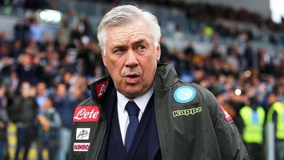 Наставникът на Наполи Карло Анчелоти не мисли да напуска клуба