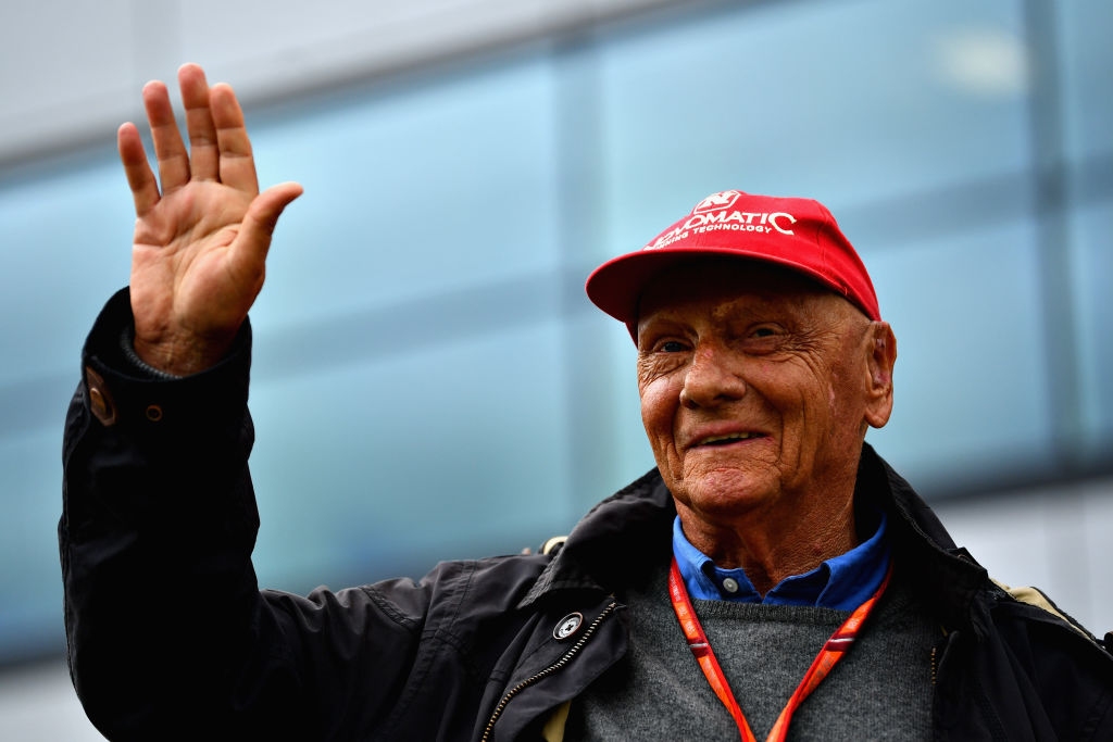 Трикратният световен шампион от Формула 1 Ники Лауда е починал