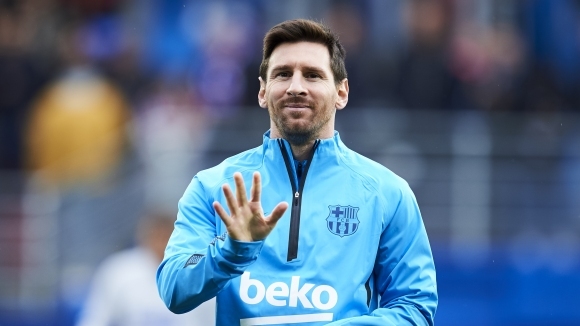 Капитанът на Барселона Лионел Меси ще застане пред микрофоните утре