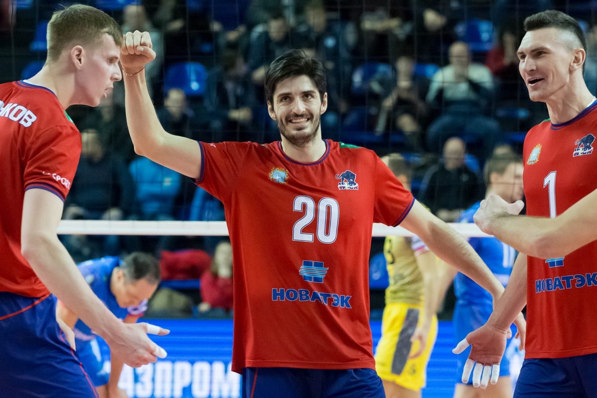 Волейболистът от националния отбор Тодор Скримов се завръща в първенството