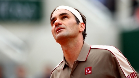 Роджър Федерер се завърна на Ролан Гарос с убедителна победа
