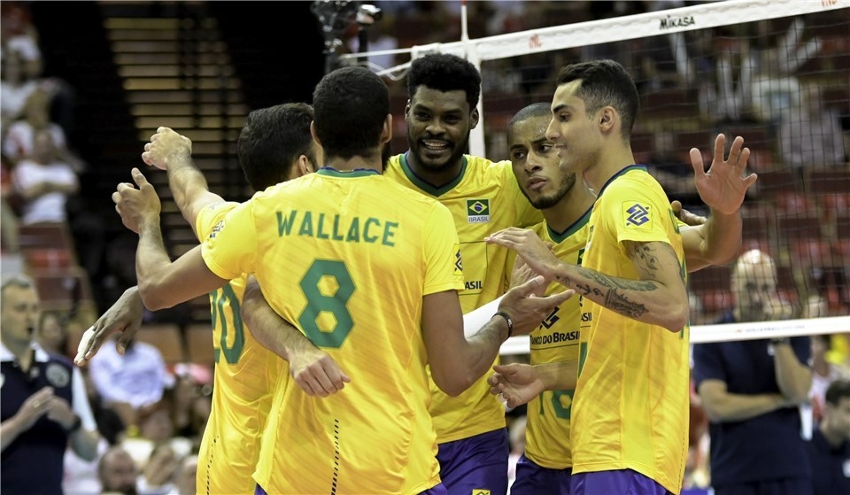 Олимпийският волейболен шампион Бразилия направи перфектен старт в Лигата на