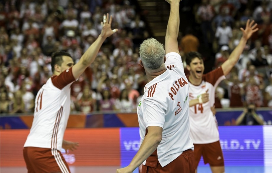 Световният шампион Полша записа драматичен успех във втория двубой от